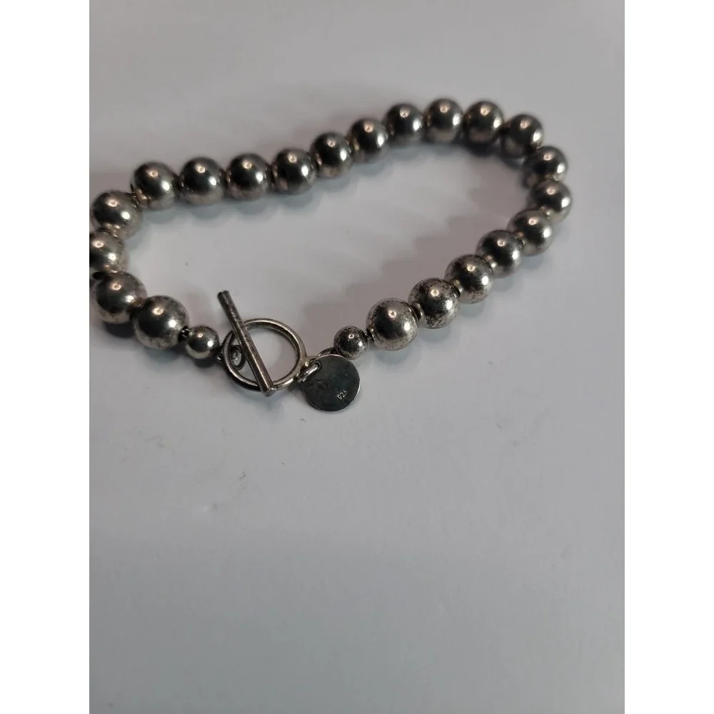 925 Sterling Silver Beaded Bracelet with Toggle Clasp and Round Charm